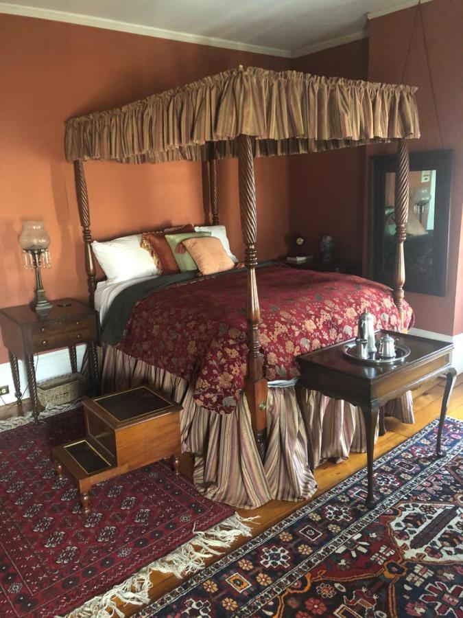 Oakcliff Bed And Breakfast Halfmoon エクステリア 写真