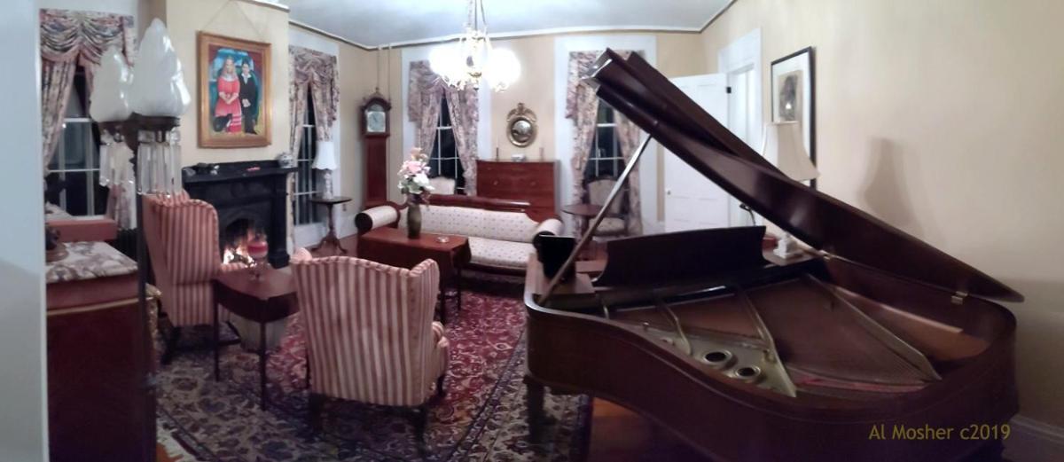 Oakcliff Bed And Breakfast Halfmoon エクステリア 写真